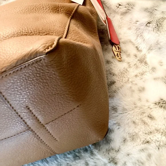 TORY BURCH Perry Hobo bag NWT - Picture 5 of 8